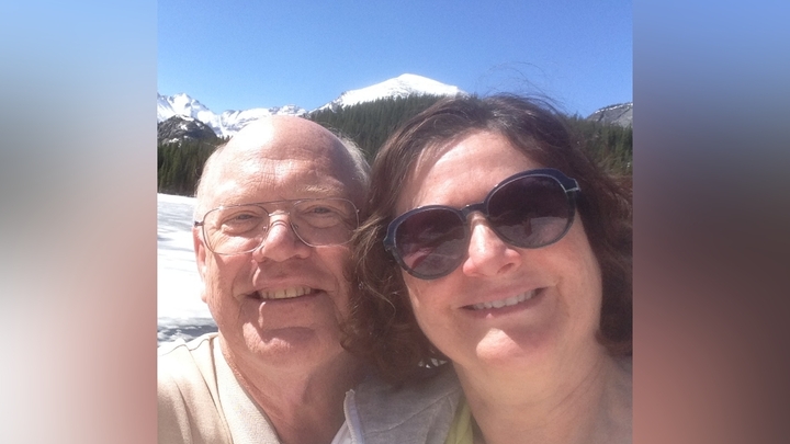 Logo for Les and Marilyn Gasaway