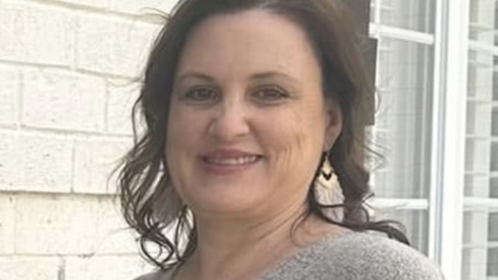 Logo for Nesting In The Word - A Bible Study for Expecting Moms - Renee Berryman