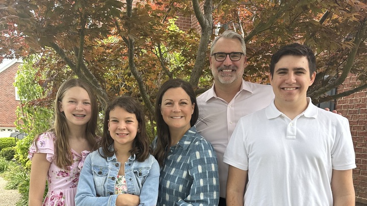 Logo for Ben & Elizabeth Claybaker // Family // Brentwood