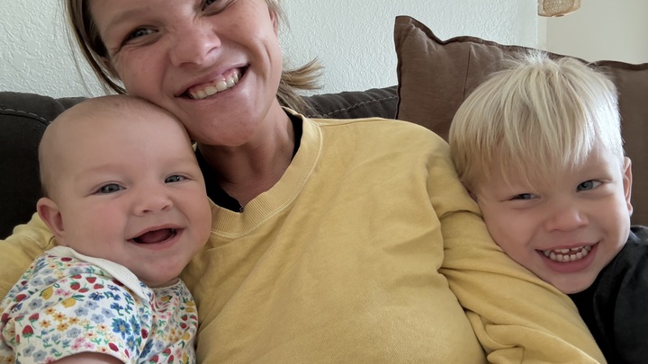 Logo for Moms of Littles - Praise & Play!