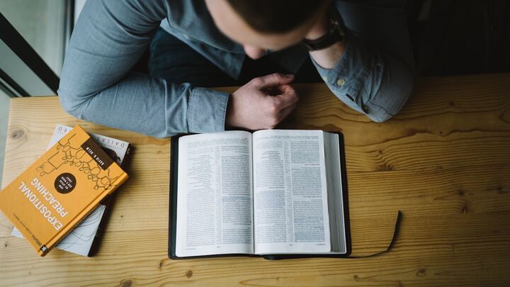 Logo for Men's Becoming Group_Fall 2025