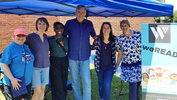 Logo for weREAD Outreach