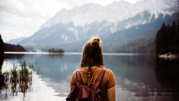 Logo for Friday Morning Women's Group [Brunswick]