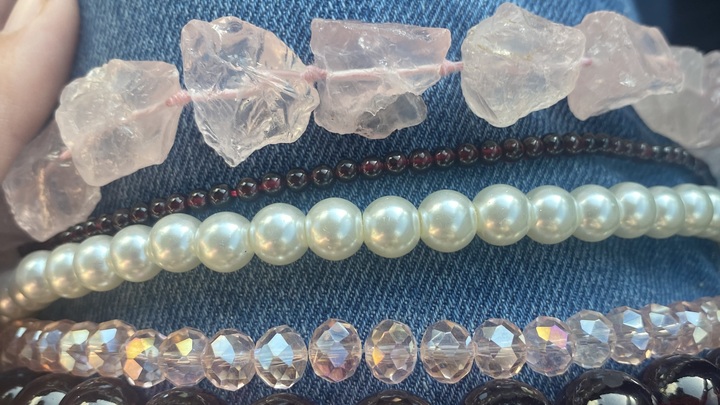 Logo for Beading Beauties