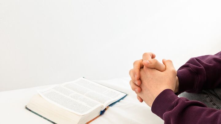 Logo for Prayer Group