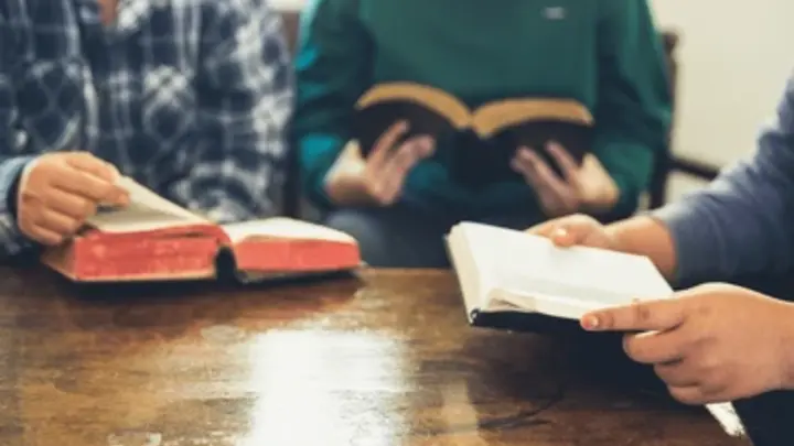 Logo for Sue Whiddon Sunday School Class