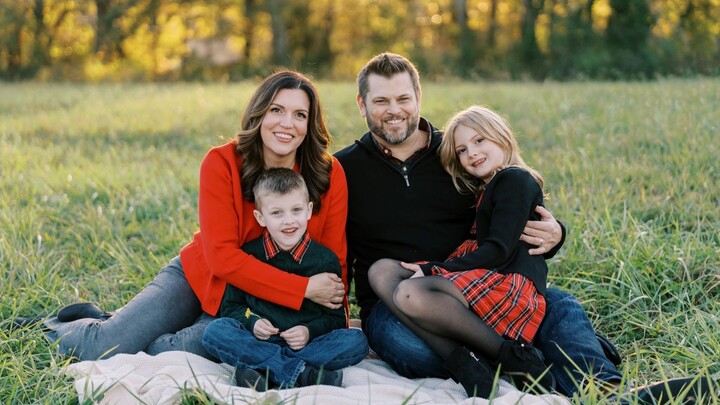 Logo for Patrick & Andrea Jordan - Family Group