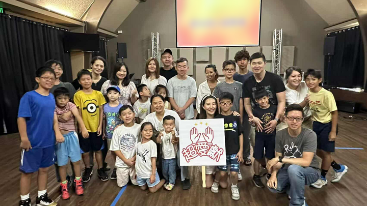 Logo for 超愛獻小組 - Michael & Jessie