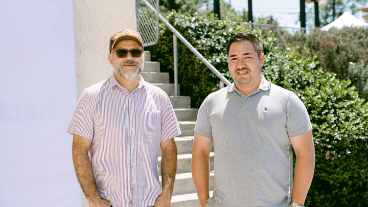 Logo for NC Lighthouse en Español