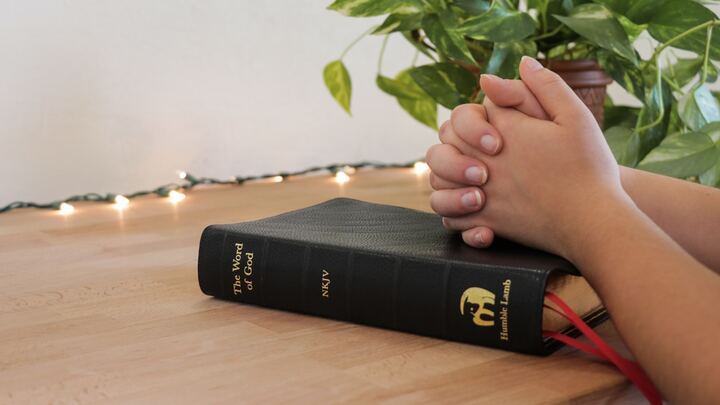 Logo for Trusting God in the Storm (Healing)