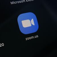 Logo for Authentic Men in Business Zoom Huddle