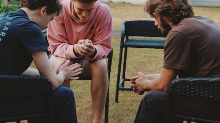 Logo for EC Young Adults Sunday Morning