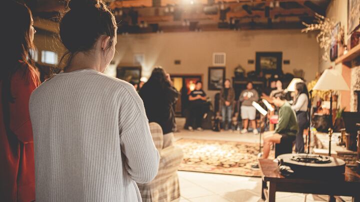 Logo for Sunday Evening: Dunmore