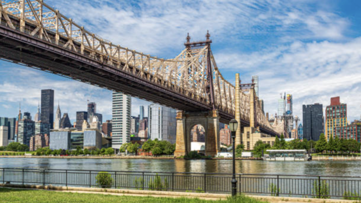 Logo for Queens Men's Group (Zach & Paul)