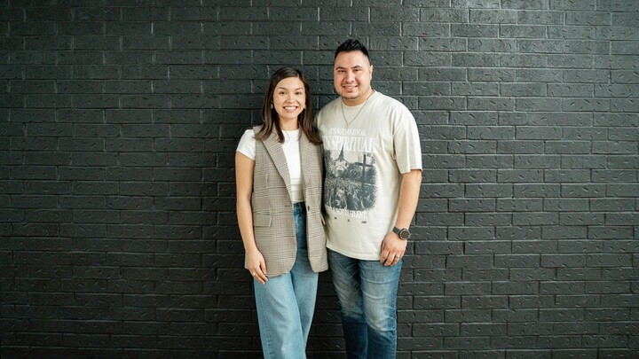 Logo for Al Taller de la Adoraci贸n | Eliud + Angela S谩enz