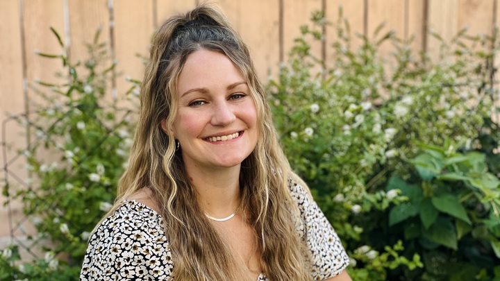 Logo for Moms of Littles Walk and Play Group