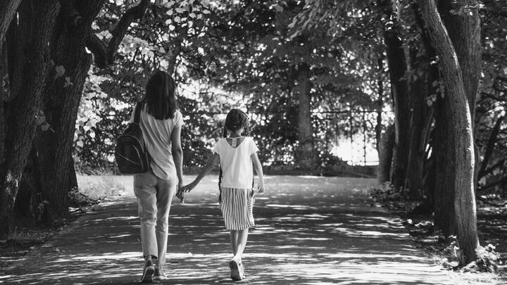 Logo for Stacey & Christina's Moms' Group