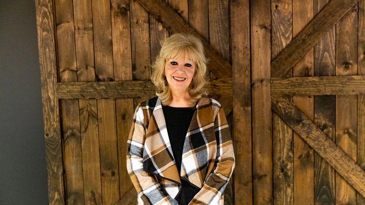 Logo for Donna Maranda