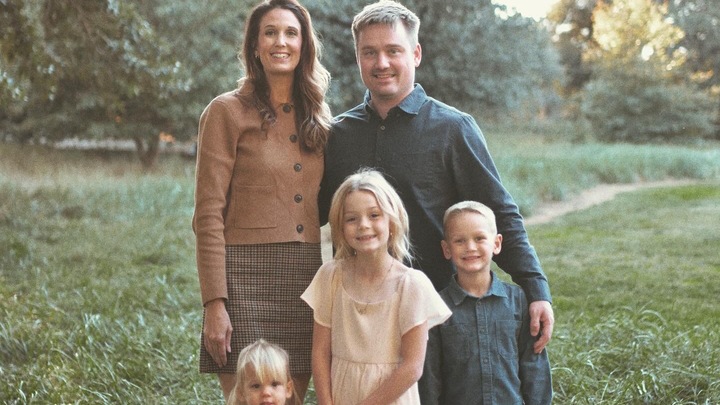 Logo for Fladeland Life Group