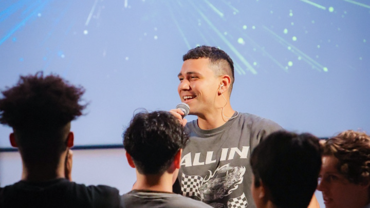 Logo for Men’s English (Adults) - Sergio Barragan V