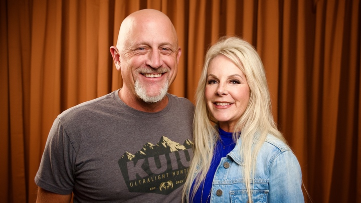 Logo for Weekly Inspiration with Lance & Kelly