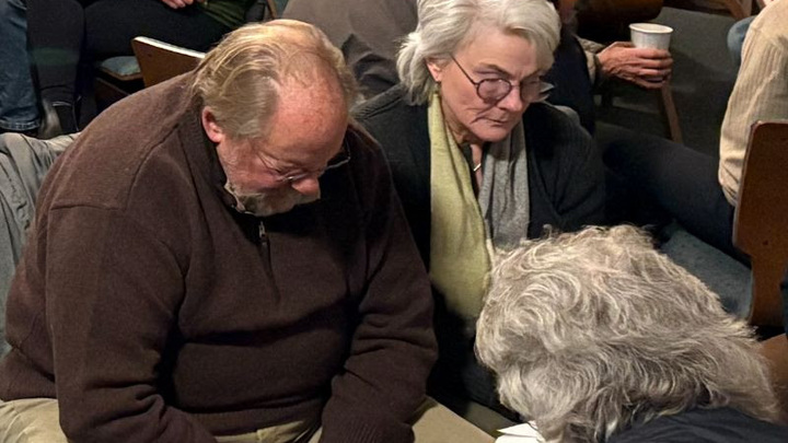 Logo for Parents in Prayer