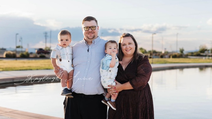 Logo for David and Laura Russell’s Group