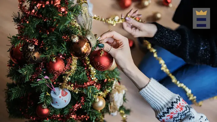 Logo for Christmas Decor Team