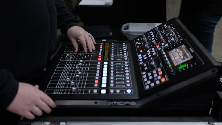 Logo for Sound Team