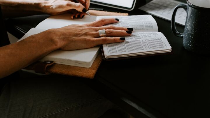 Logo for New Believers (Women's)