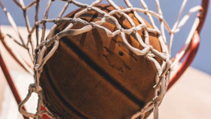 Logo for Mens Basketball | Fridays @ 6am
