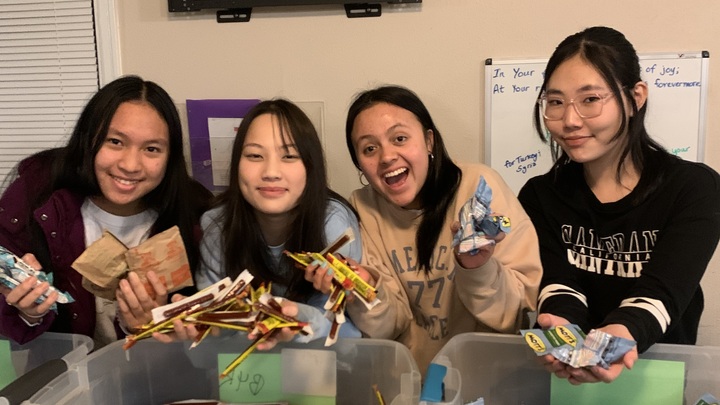 Logo for Backpacks 4 Kids