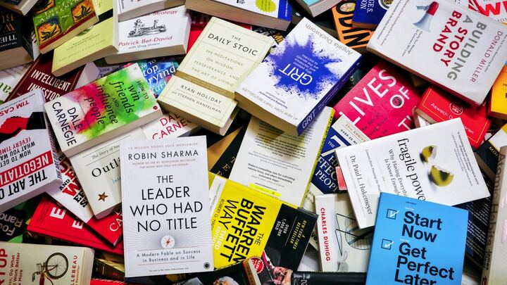 Logo for Ladies Book Club