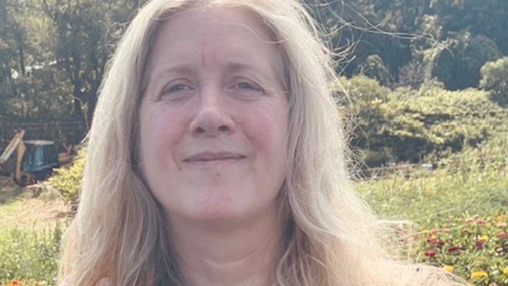 Logo for Woburn Women (Amanda)