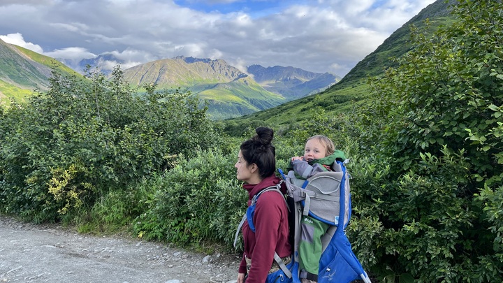 Logo for Outdoor Moms Club