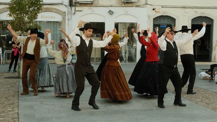 Logo for Israeli Folk Dance