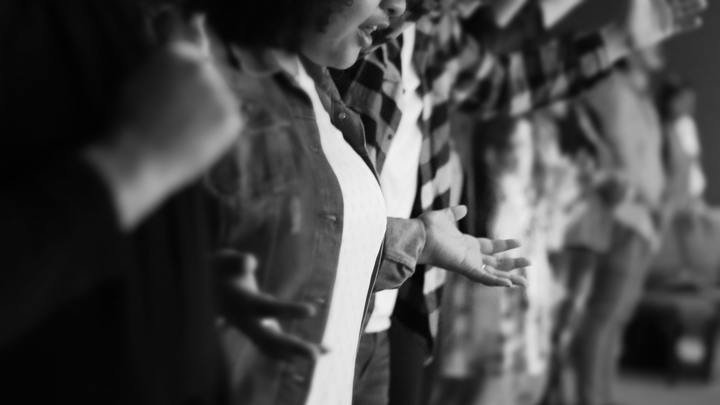 Logo for English Worship Teams