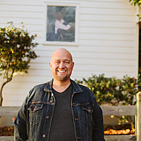 Logo for Todd Lollis - Men's Hangout