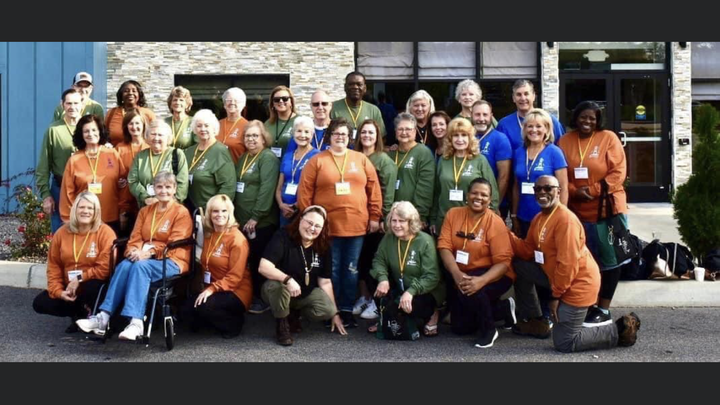 Logo for Trailblazers  Eat & Chat