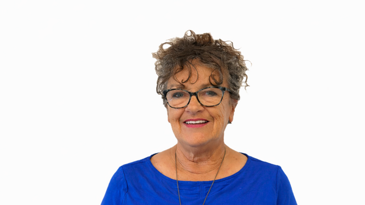 Logo for Sally Olson