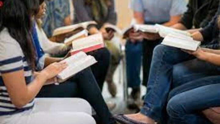 Logo for Women's Bible Readers Fellowship