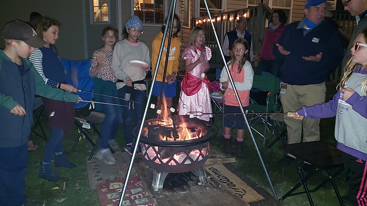 Logo for Maggiore Community Group