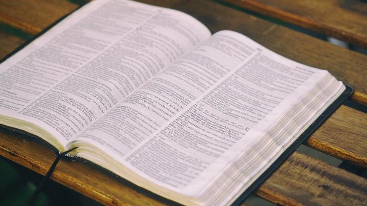 Logo for Cracker Barrel Men - Tuesday