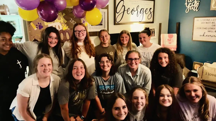 Logo for Springville High School Girls