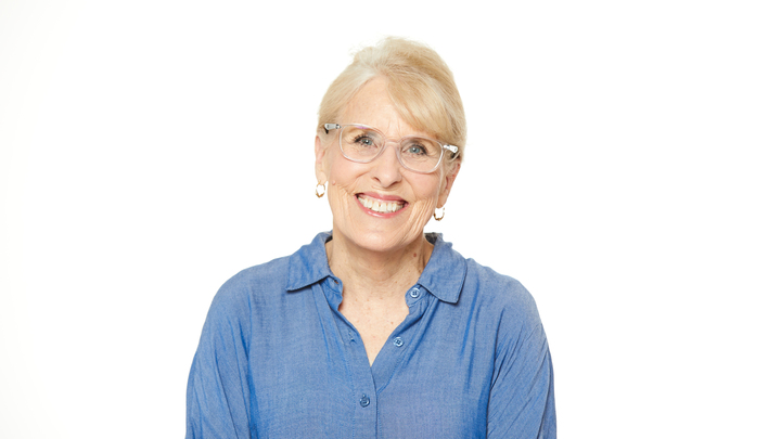 Logo for Beth Davis & Jeremy and Mandy Carter // 50+ Platinum Group // Spring Hill