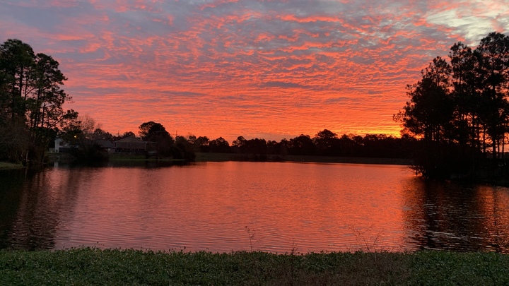 Logo for Henson Community Group-Women