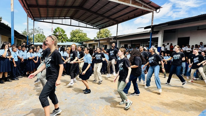 Logo for Missions Team