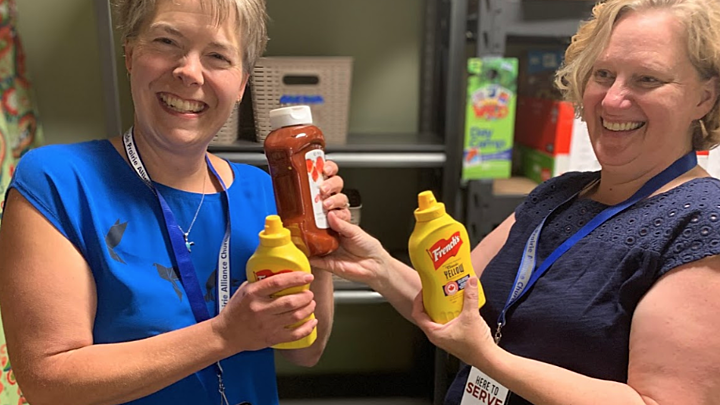 Logo for Pantry Host/Hostess - FID